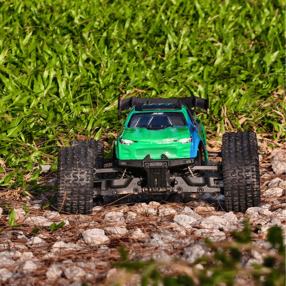 ✨JIUSI SC10 スタンダード 1/10 RCモンスタートラック - 新シリーズ登場 - 約80km/h超 ブラシレス 4WD 防水仕様 3Sバッテリー付き